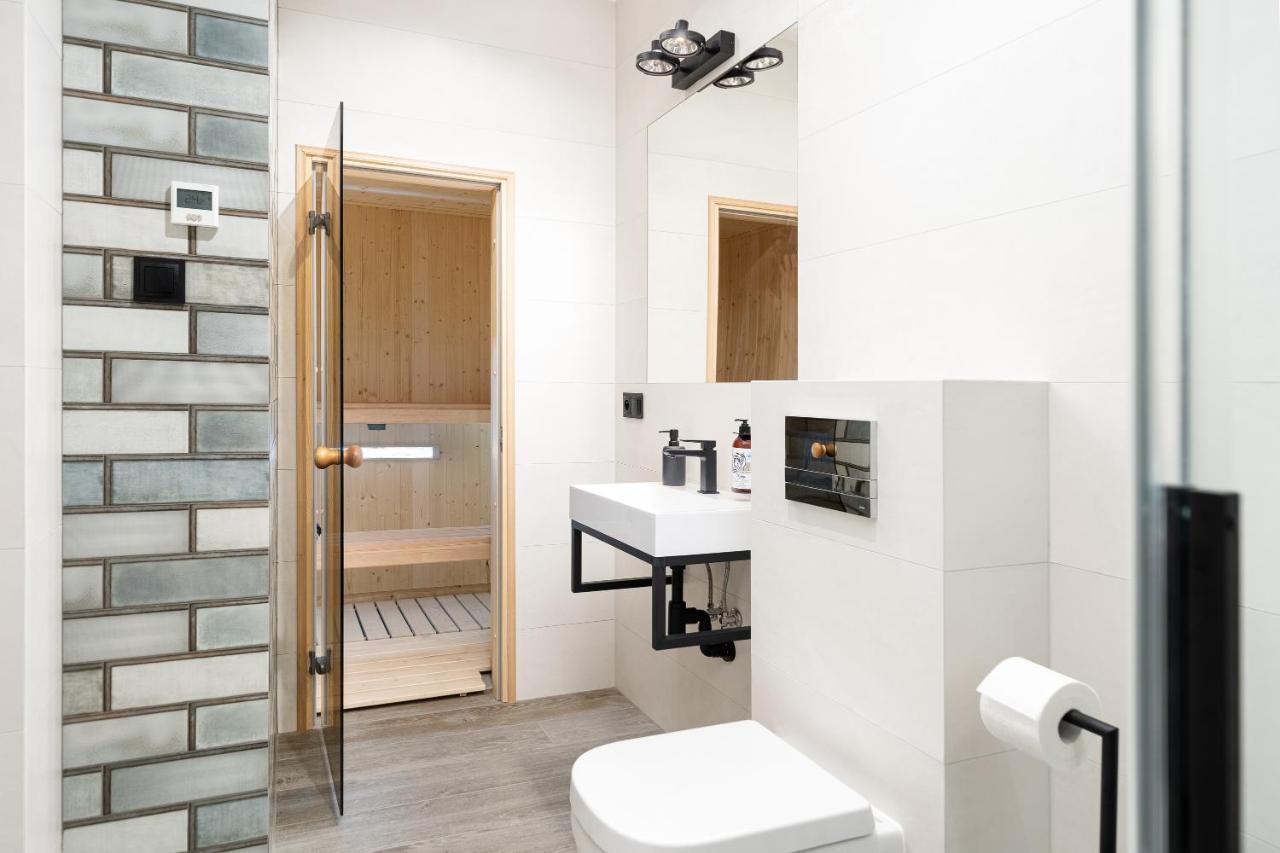 Boutique Hotel Rabbit Hole Kielce Exterior foto