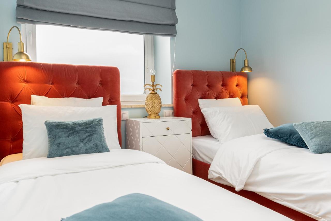 Boutique Hotel Rabbit Hole Kielce Exterior foto