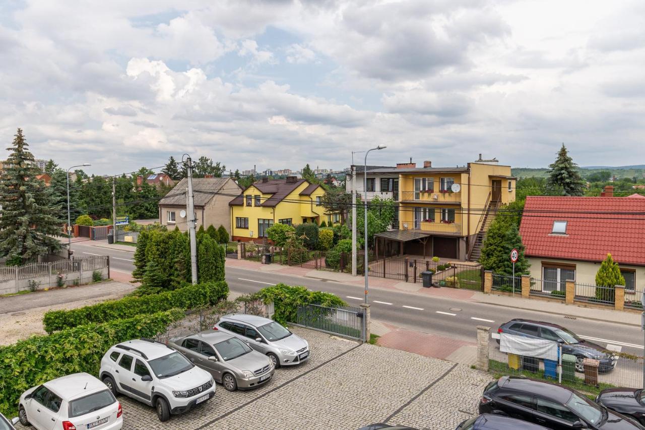 Boutique Hotel Rabbit Hole Kielce Exterior foto